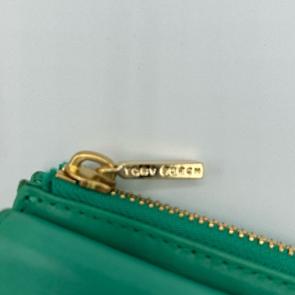 🔥🆕🔥 Tory Burch Bow Smart Phone Wristlet Viridian Green Tahitian Turq - Picture 7 of 8